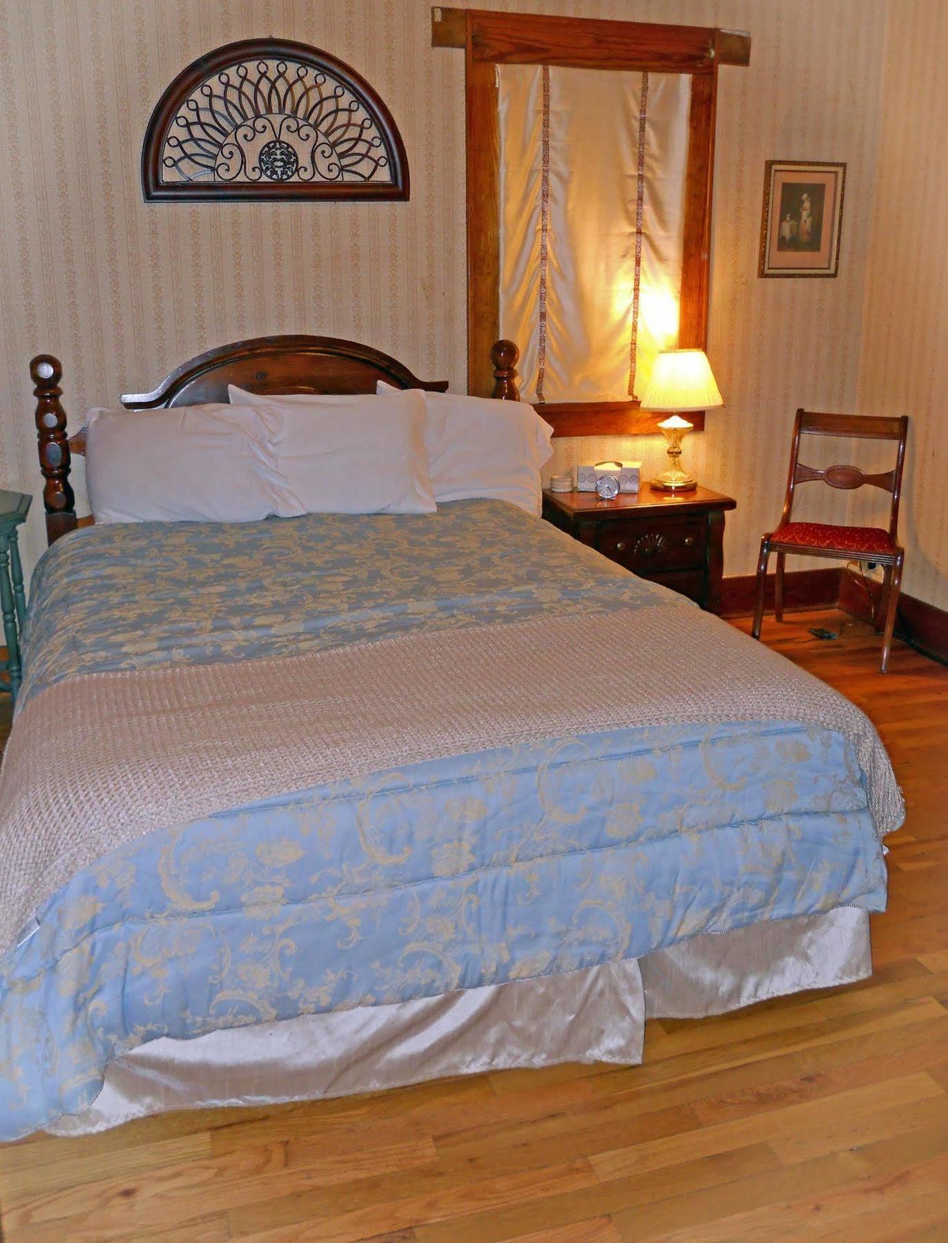 Little River Inn Motel Leon Екстериор снимка