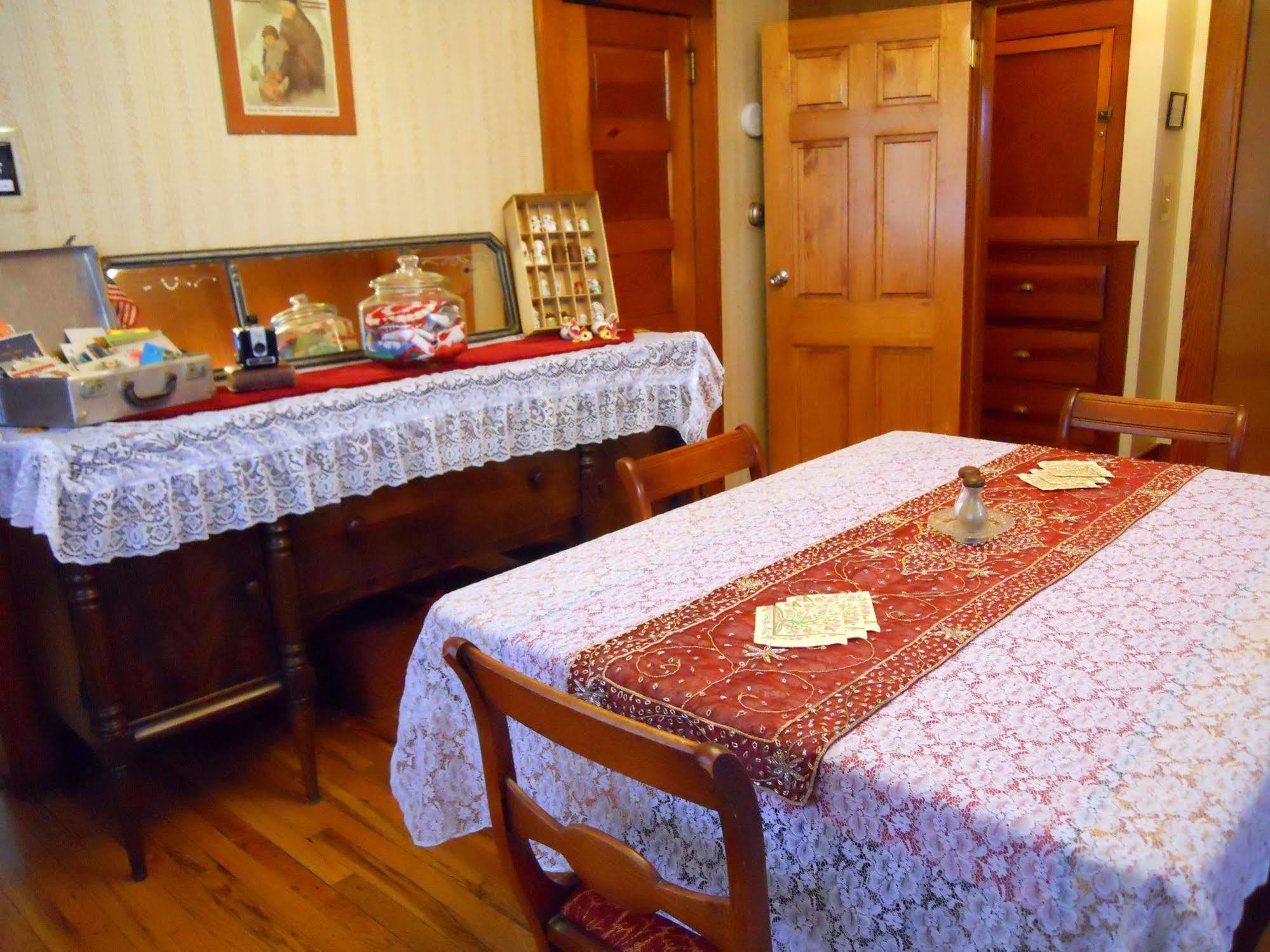 Little River Inn Motel Leon Екстериор снимка
