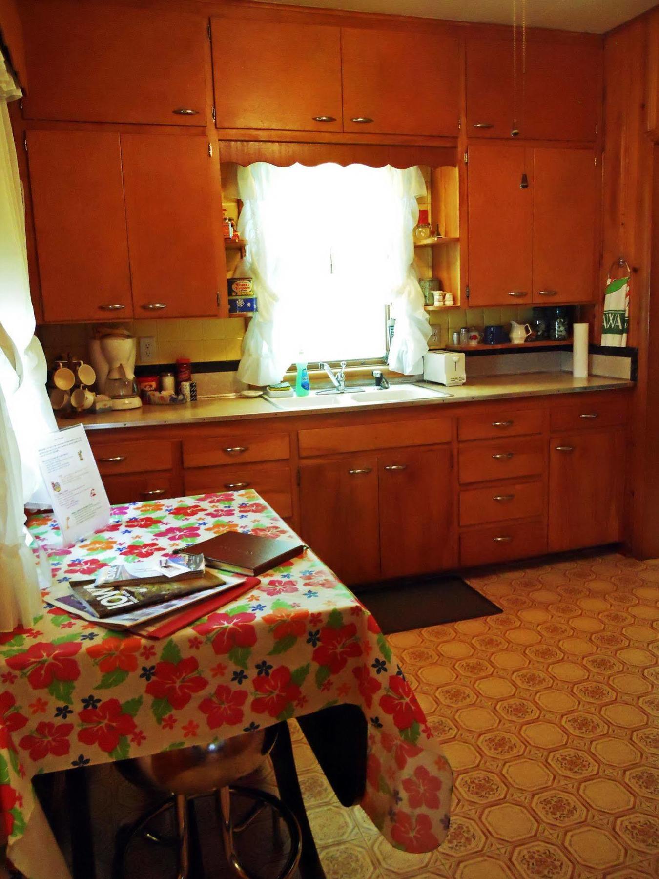 Little River Inn Motel Leon Екстериор снимка