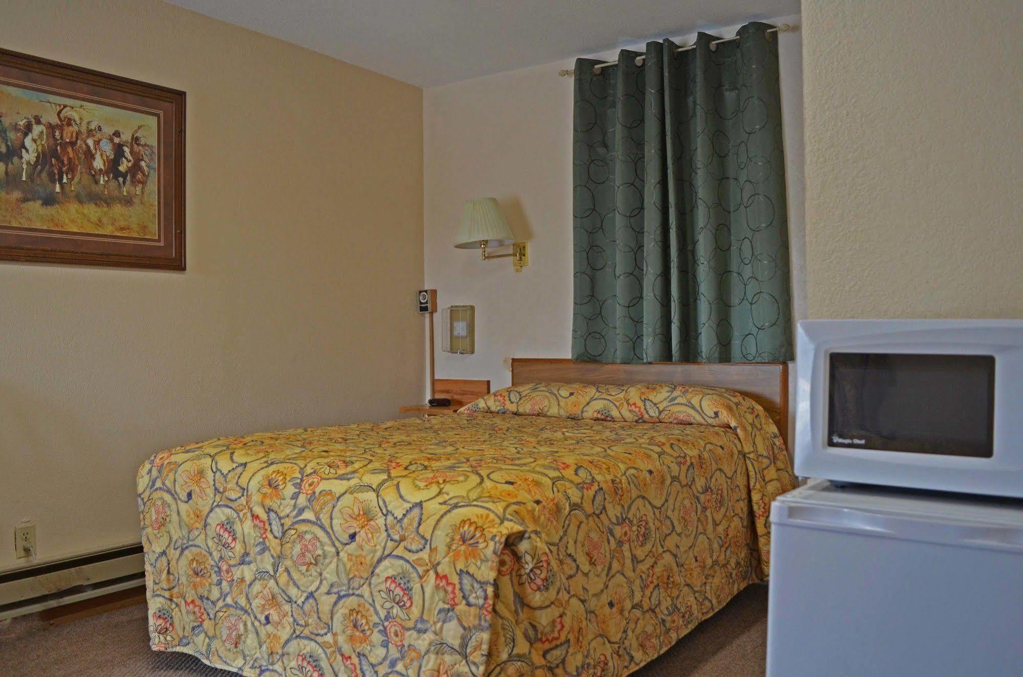 Little River Inn Motel Leon Екстериор снимка