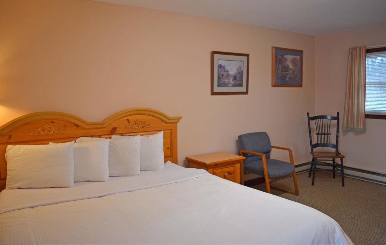 Little River Inn Motel Leon Екстериор снимка