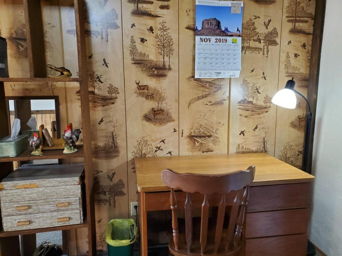 Little River Inn Motel Leon Екстериор снимка